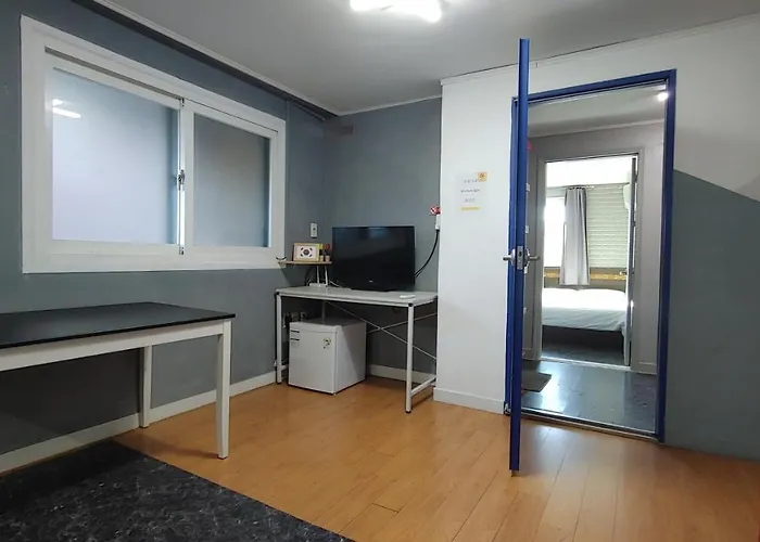 Pensión 1012 House Namsan - Foreigner Only 3*