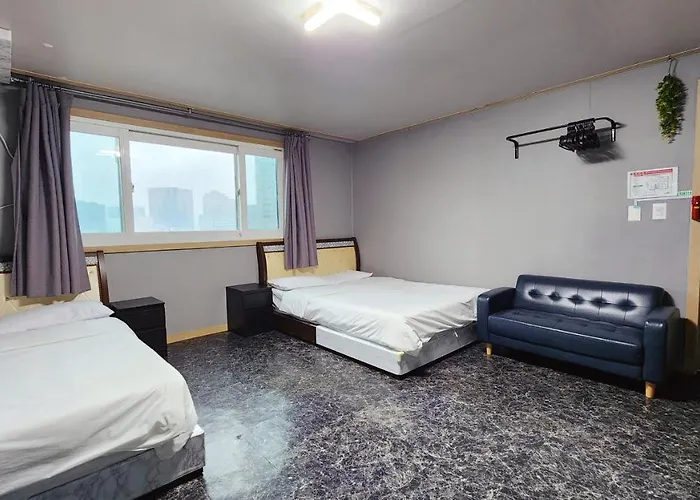 1012 House Namsan - Foreigner Only Pensión 3*